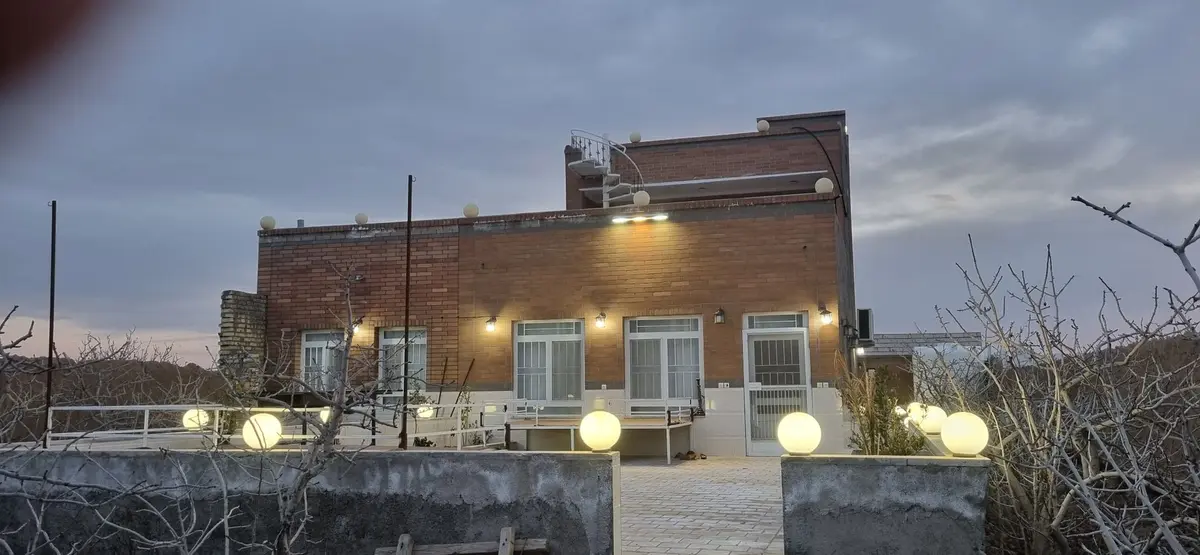 ویلا دو خوابه جنگلی پسته