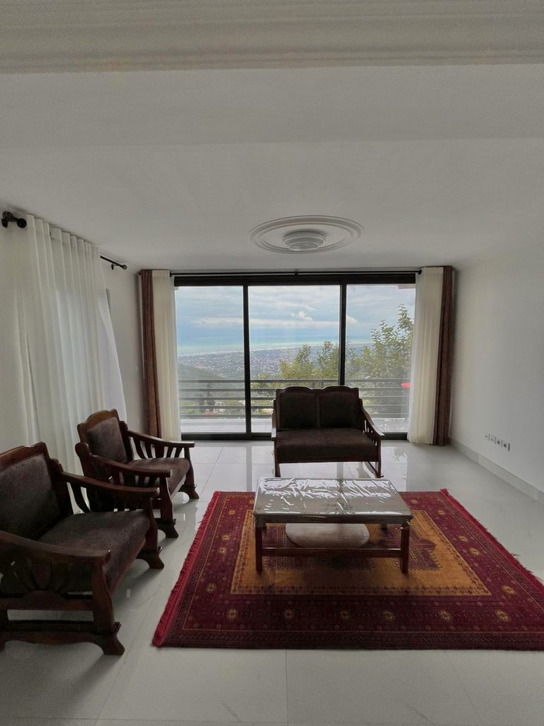 ویلا سه خوابه جنگلی سرو