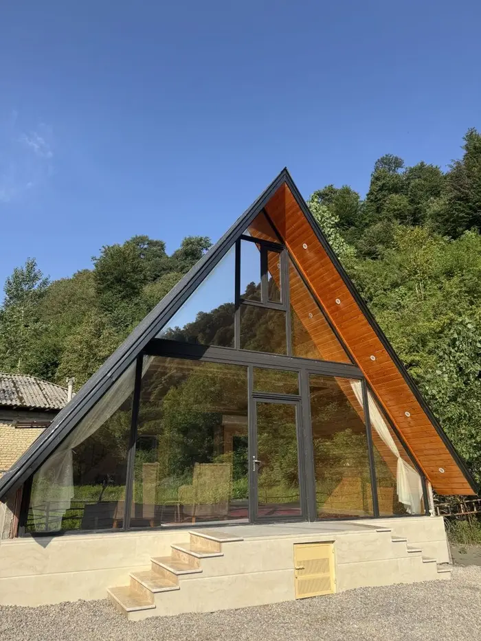 کلبه فلت دوبلکس جنگلی لیام