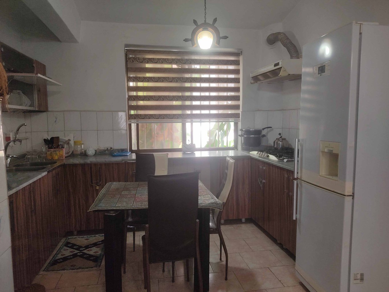 آپارتمان دوخوابه بندری - آشپزخانه