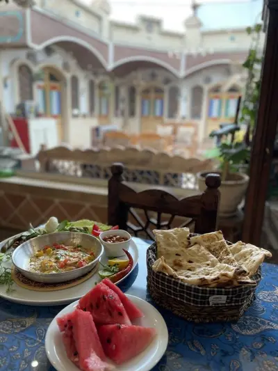 اقامتگاه سنتی کریمخان بیدگل - واحد 3