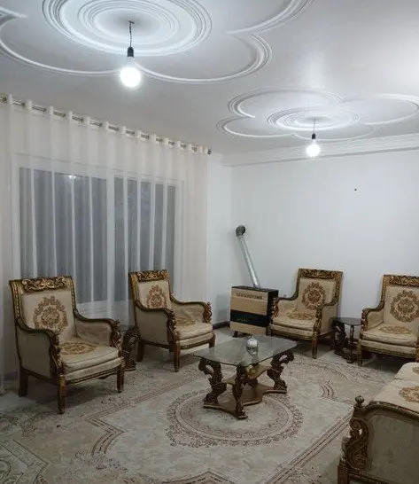 آپارتمان دوخوابه ونوشه 1