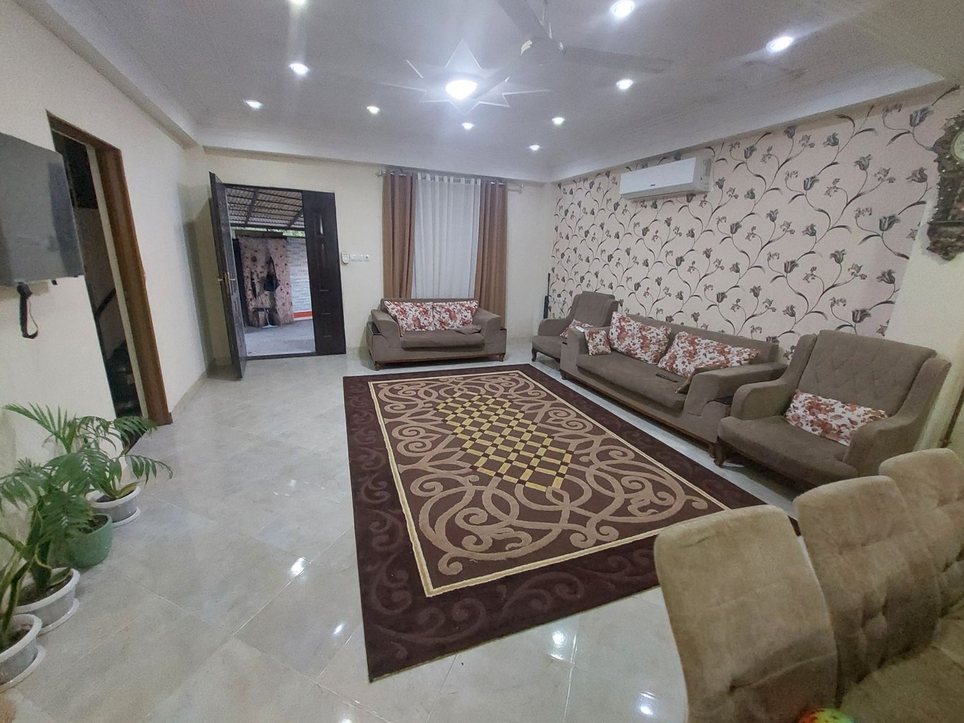 ویلا ویلای روستایی تمیز خمام