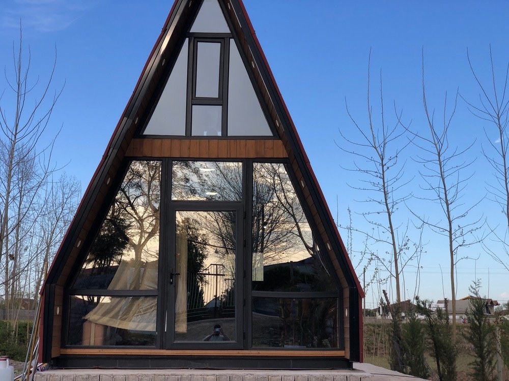 کلبه کلبه  سوئیسی یک خوابه چکاوک