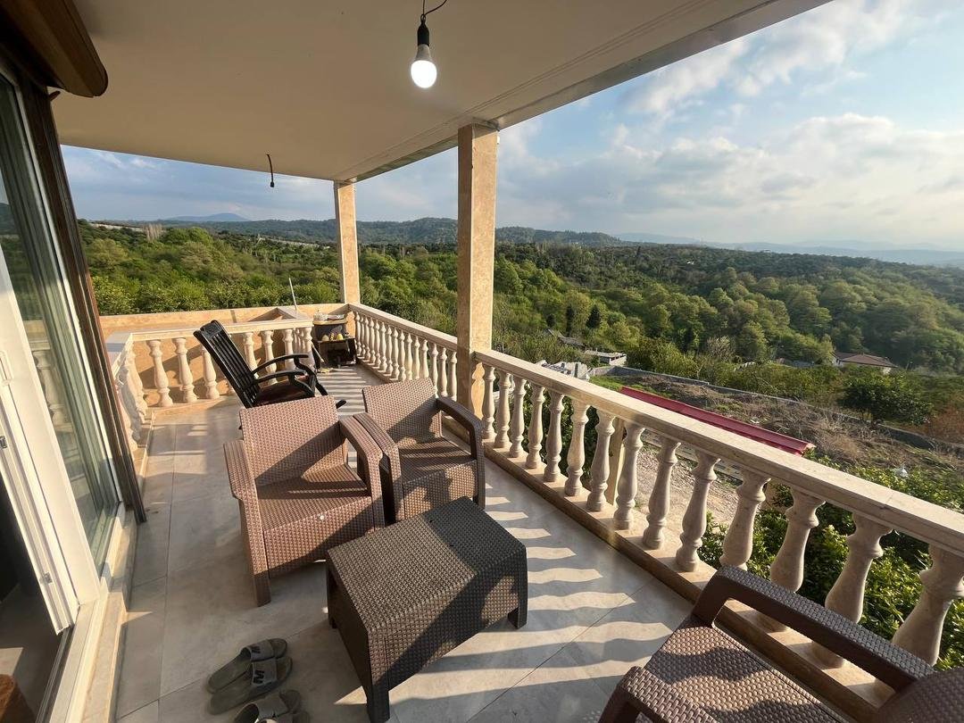 دوخوابه حورا