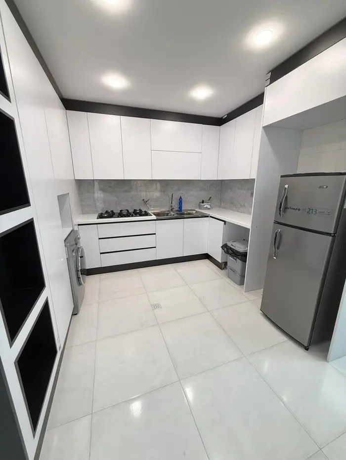 آپارتمان دوخوابه مینیمال ۴ - آشپزخانه