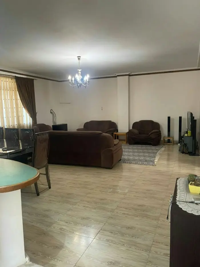 ویلا دوخوابه روستایی بادی - حال پذیرایی