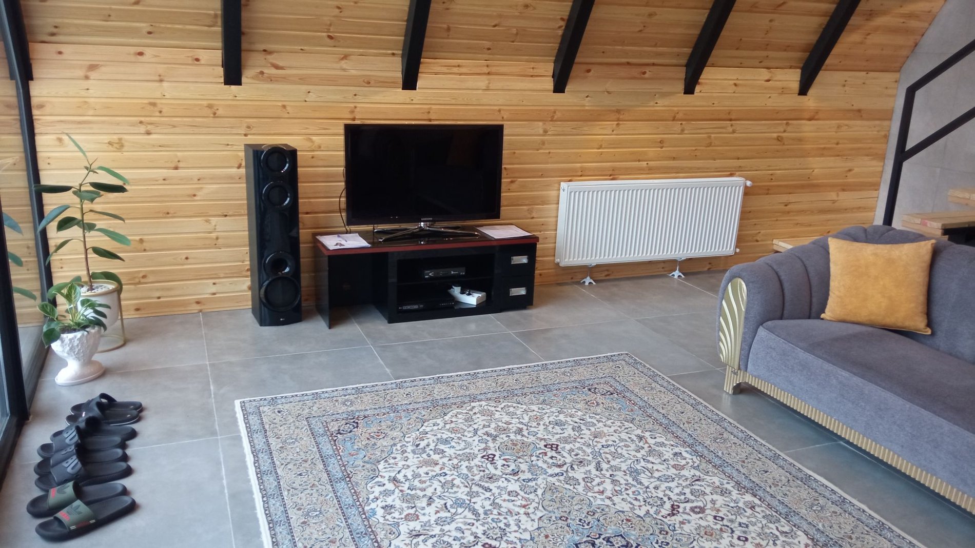 دوخوابه سوئیسی کاظم زاده