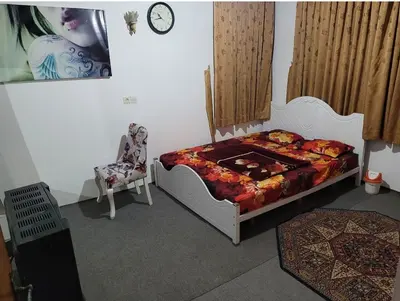 ویلا دوخوابه ساحلی سرسبز