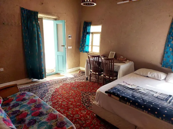 بوم گردی جوری ۱ - واحد پنج تخته