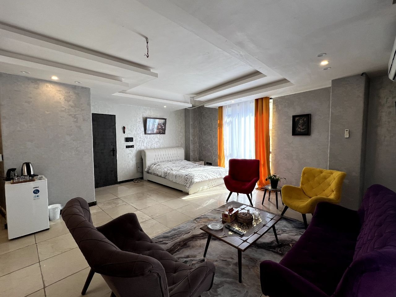 آپارتمان فلت کوروش ستاری