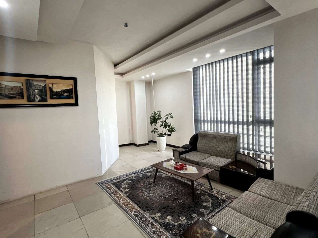 آپارتمان یک خوابه کوروش ۳