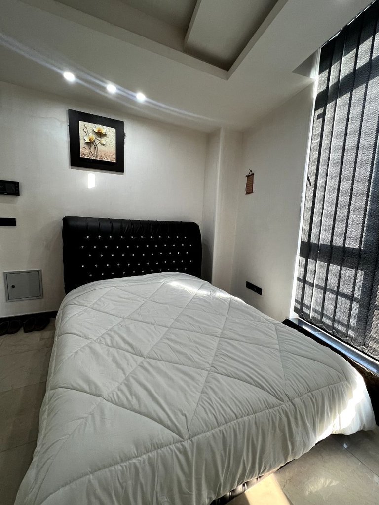 آپارتمان یک خوابه کوروش ۳