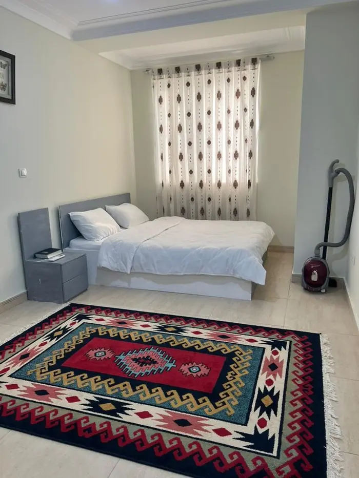 آپارتمان یک خوابه نخل 2