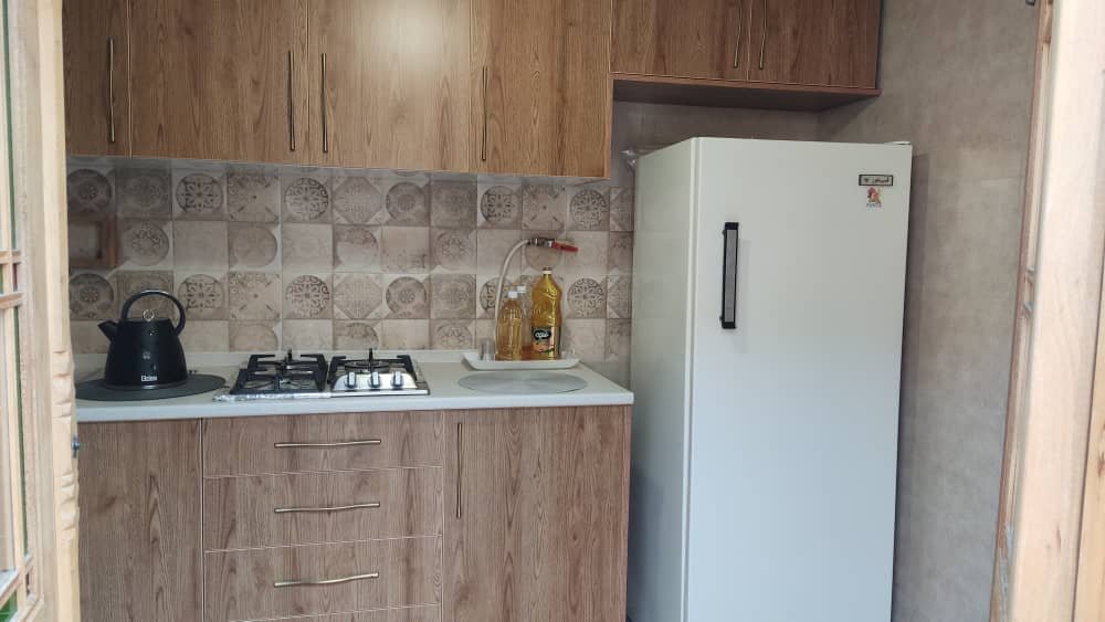 بومگردی یک تخته فلت عمارت تاریخی دلگشا ایوان