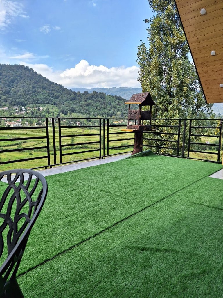 دوخوابه سوئیسی شاه نشین