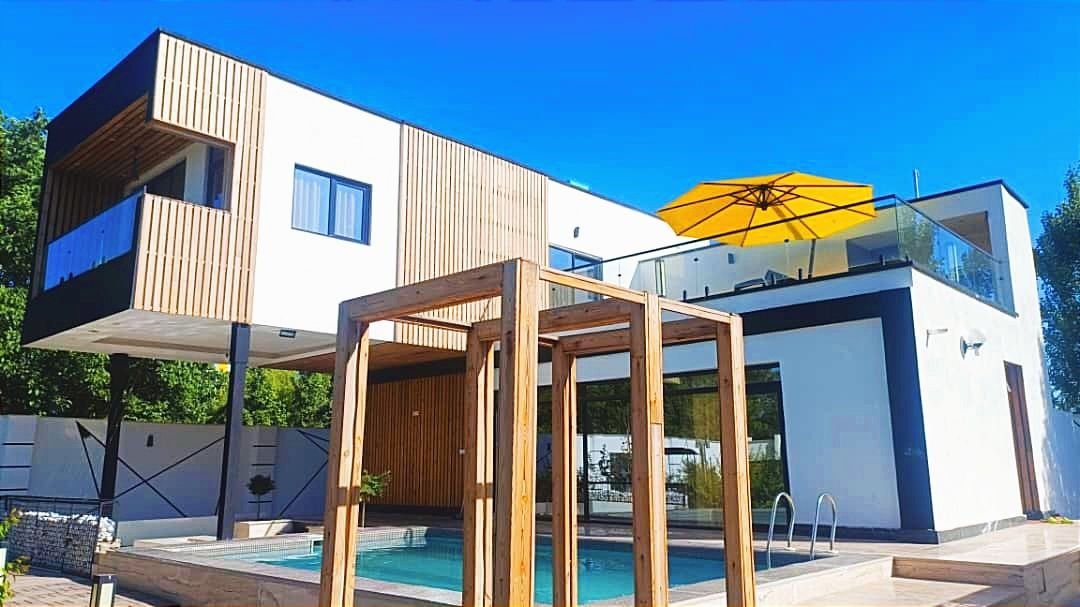 سه خوابه دوبلکس استخردار سناتور