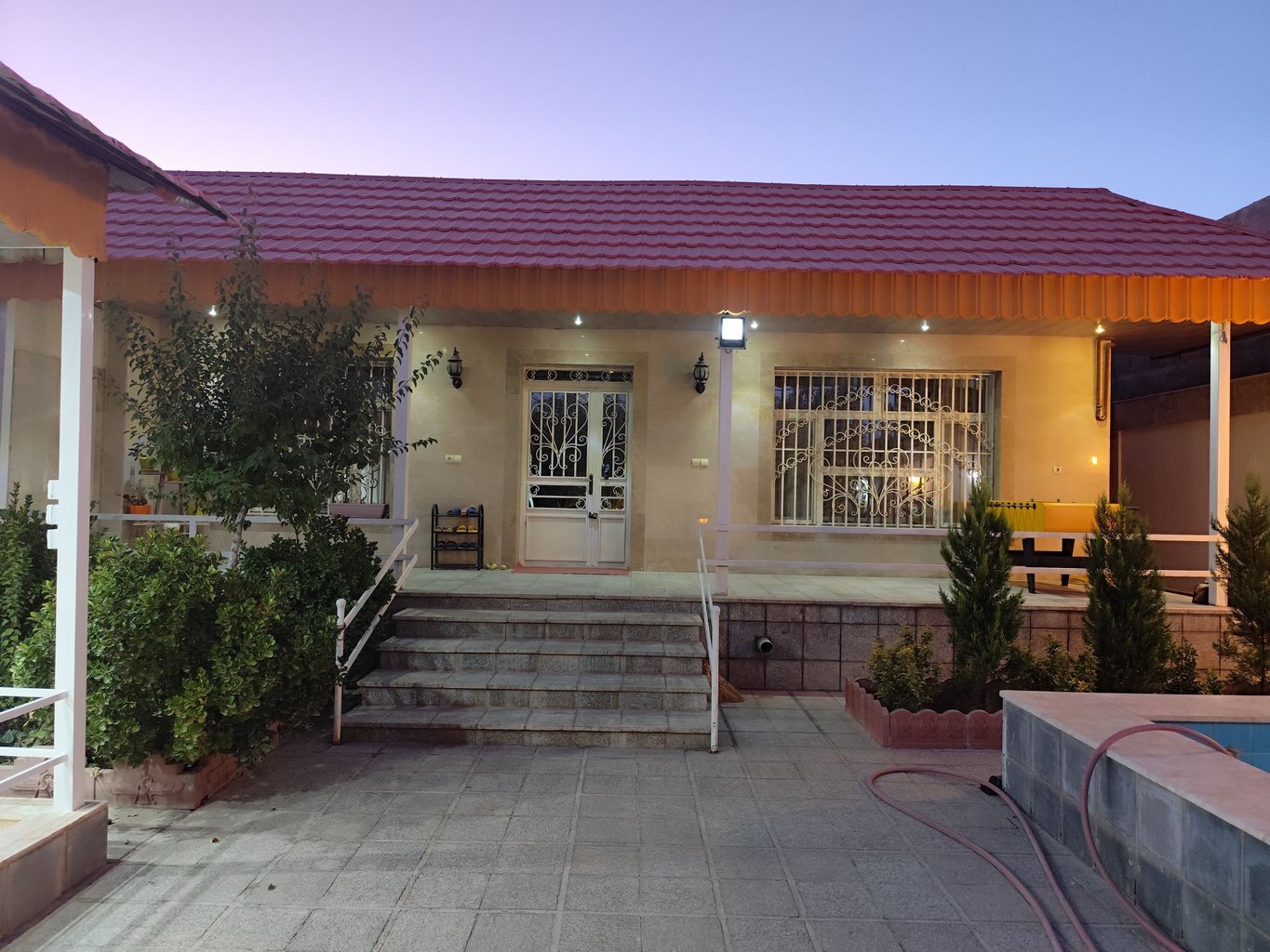 ویلا دوخوابه استخردار بی تا