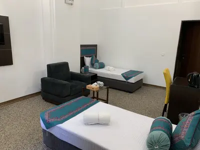 اقامتگاه سنتی قهرمانی - واحد ۱۰۱