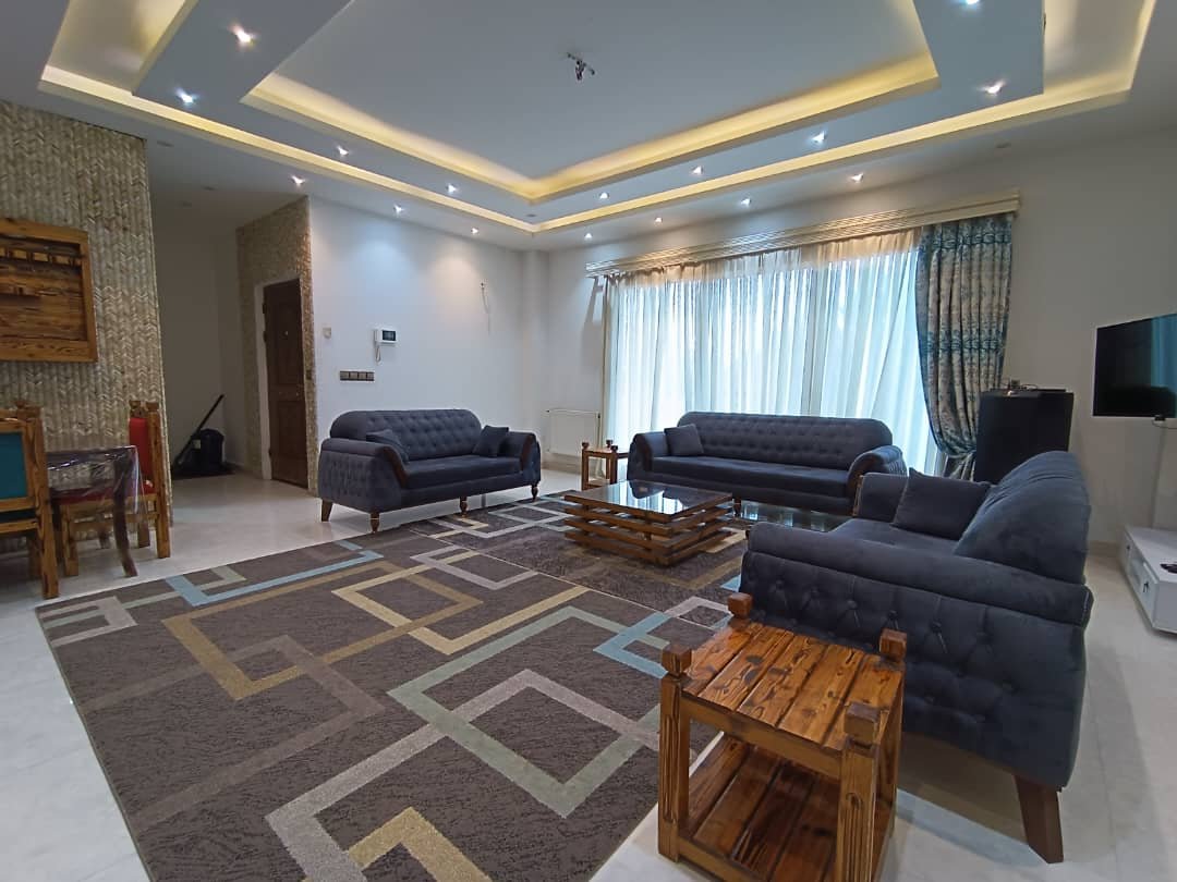 ویلا سه خوابه جنگلی استخردار آبگرم آرتیان