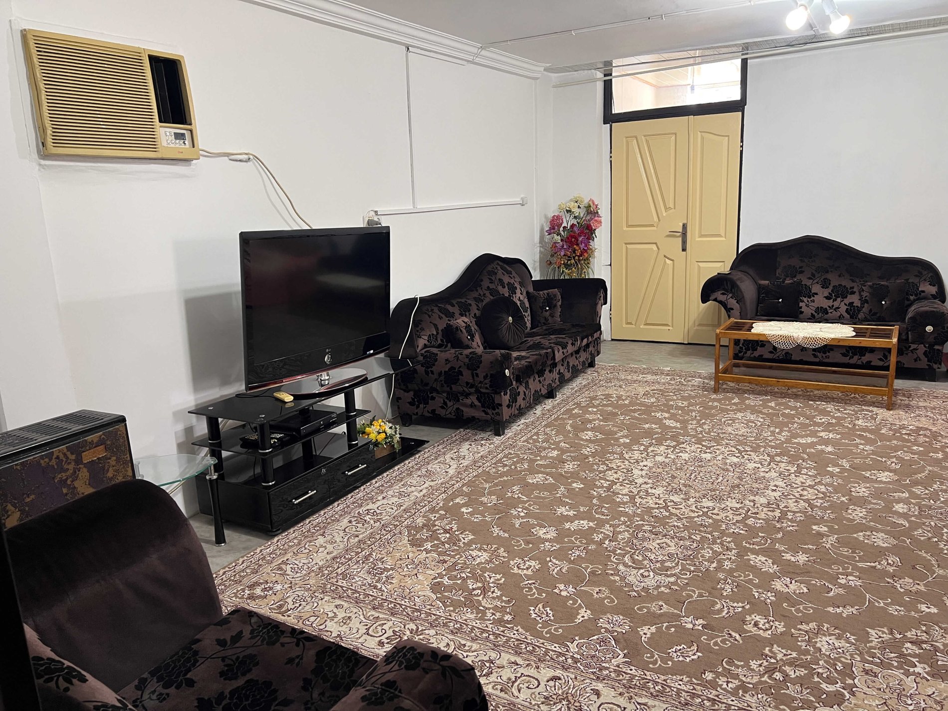 سوئیت دوخوابه خط آهی