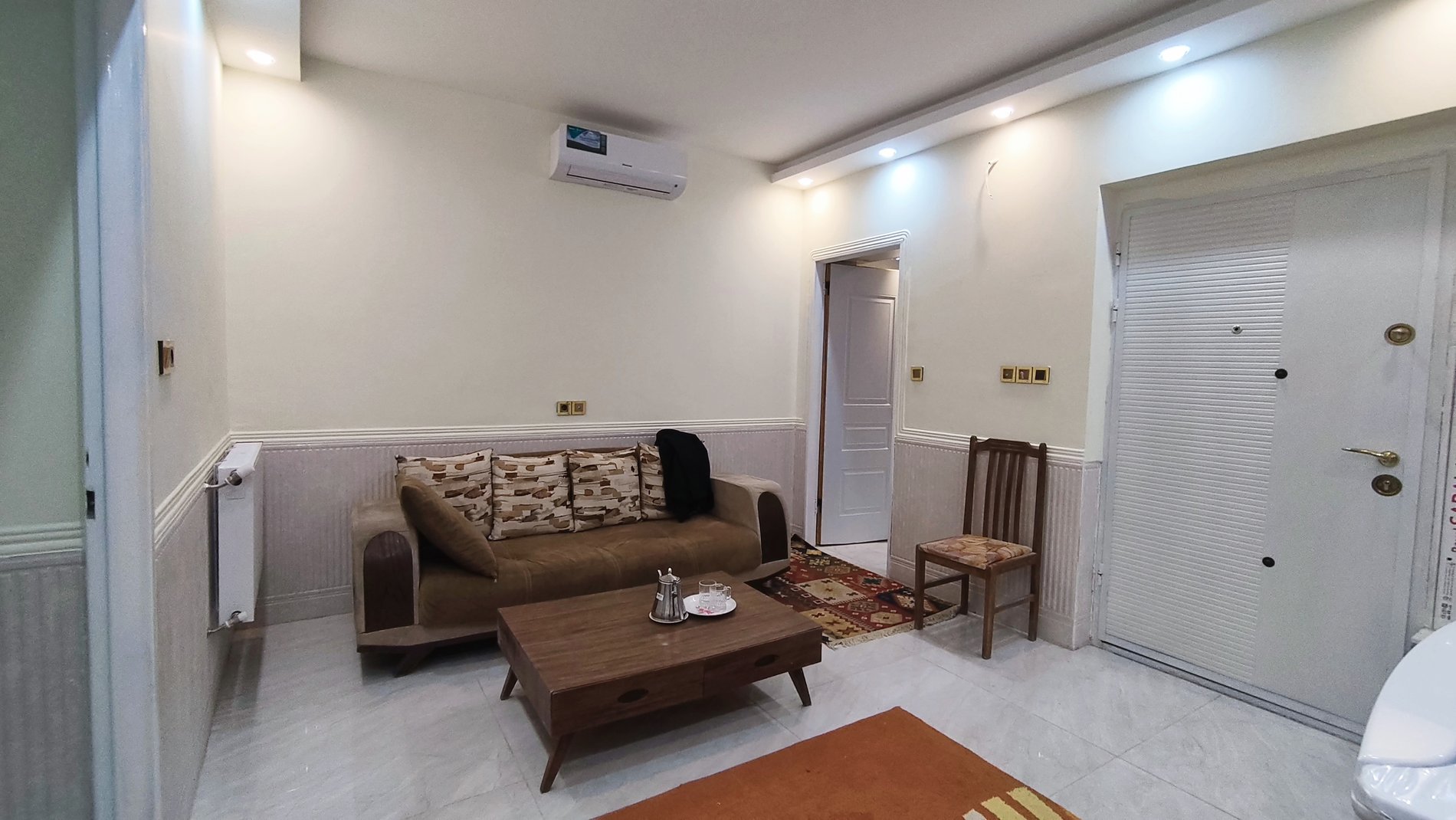 مجتمع اقامتی زندیه - واحد ۱۰۱