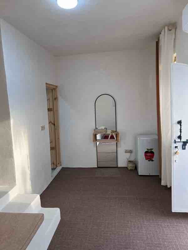 بوم گردی مدیترانه سمیره - واحد ۳ - انتخاب عنوان تصویر