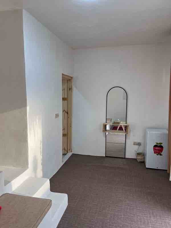 بوم گردی مدیترانه سمیره - واحد ۴ - انتخاب عنوان تصویر