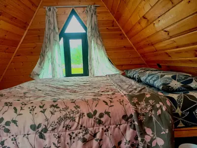 کلبه یک خوابه سوئیسی جکوزی دار آرسن