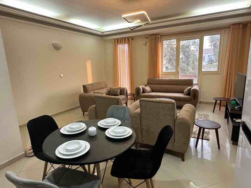 سه خوابه فرزاد