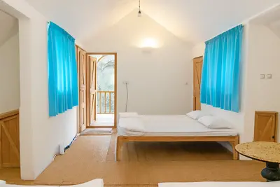 کلبه یک خوابه جنگلی جینگه