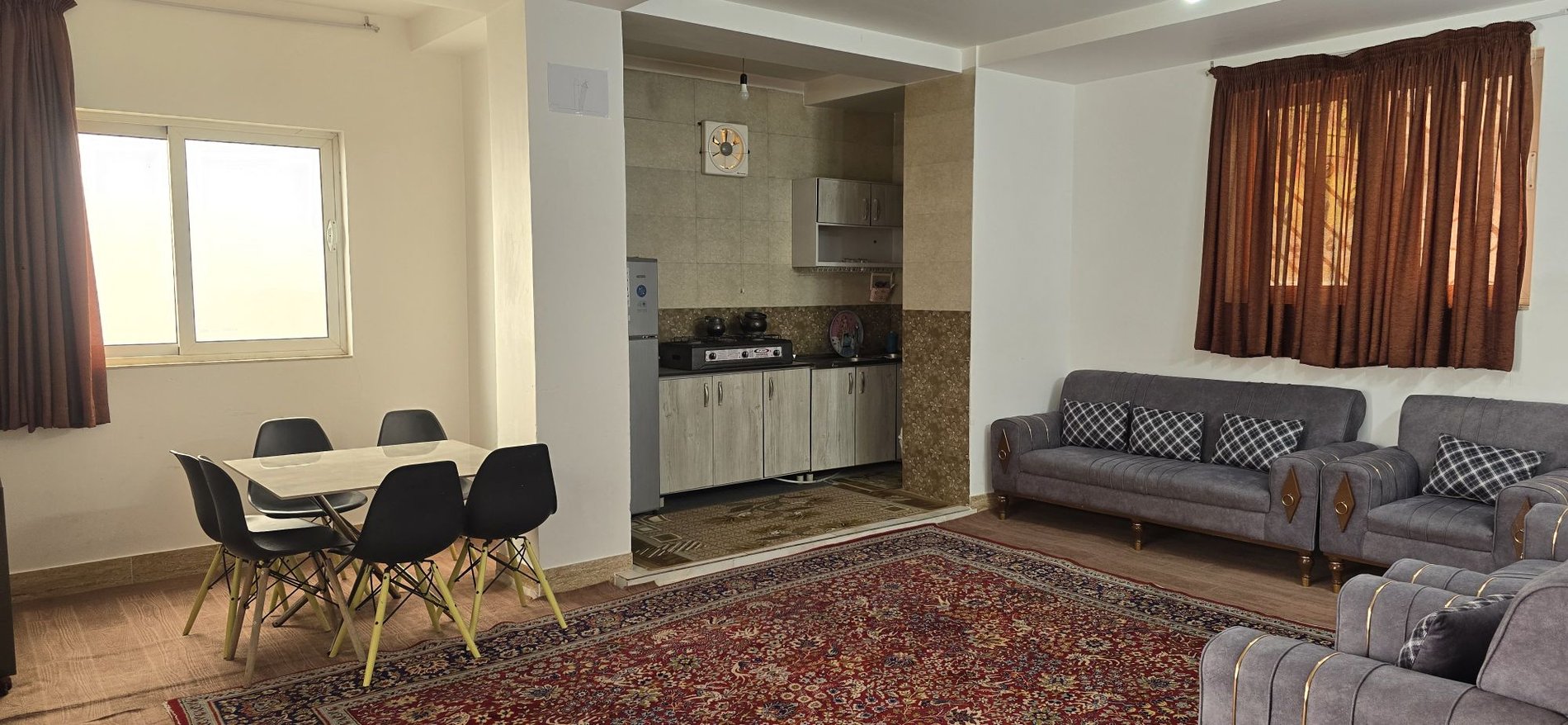 آپارتمان دوخوابه فیلبند طبقه ۳