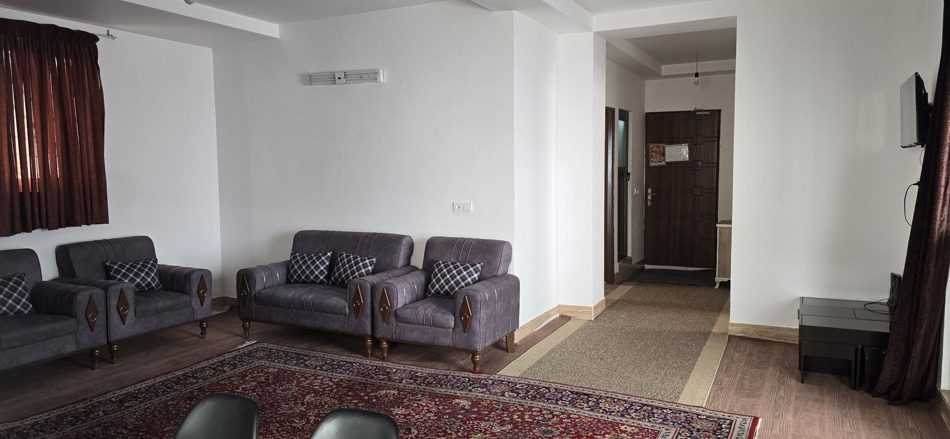 آپارتمان دوخوابه فیلبند طبقه ۳