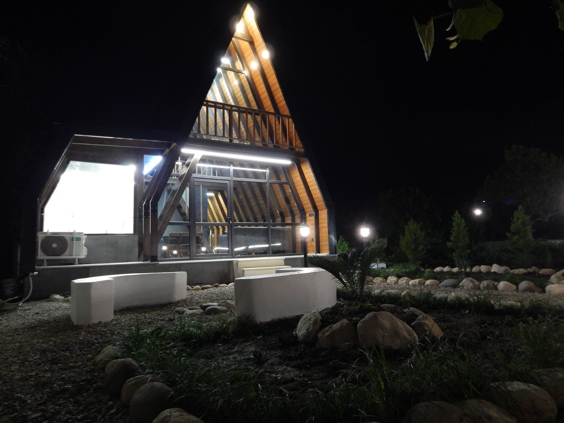 دوخوابه دوبلکس وارنا