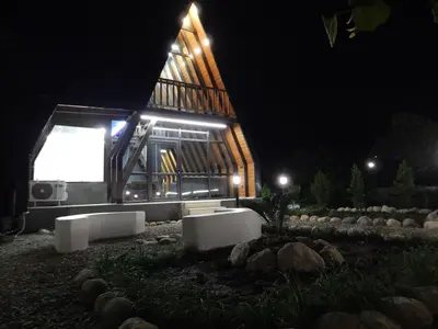 کلبه دوخوابه دوبلکس وارنا