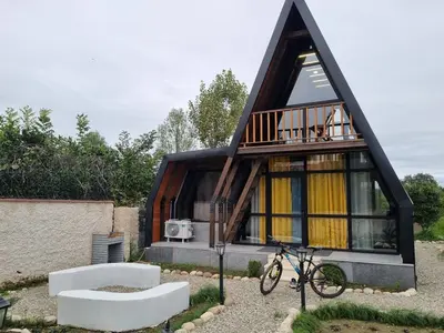 کلبه دوخوابه دوبلکس وارنا