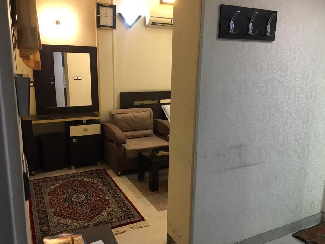 اجاره روزانه آپارتمان دو تخته ادمان واحد ۳۰۱ مشهد