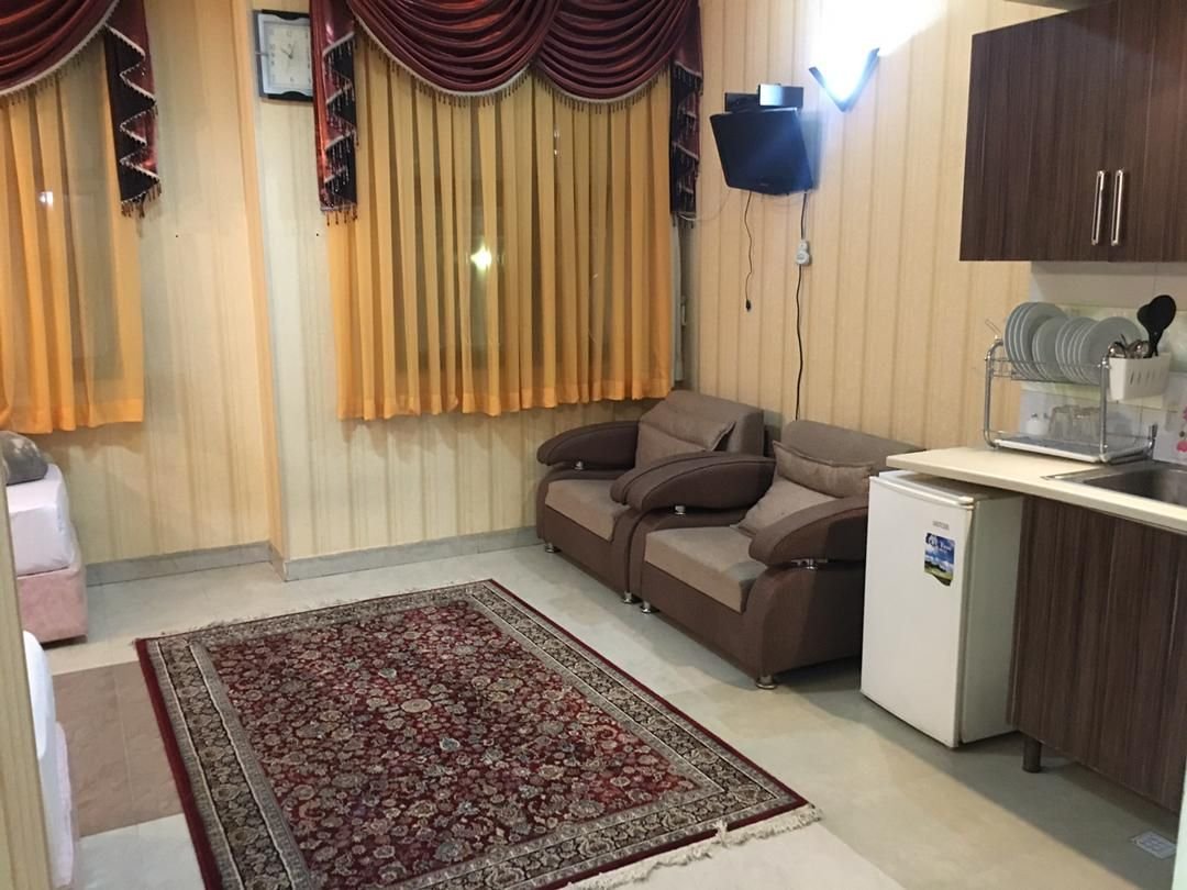 اجاره روزانه آپارتمان یک خوابه ادمان واحد 3 مشهد