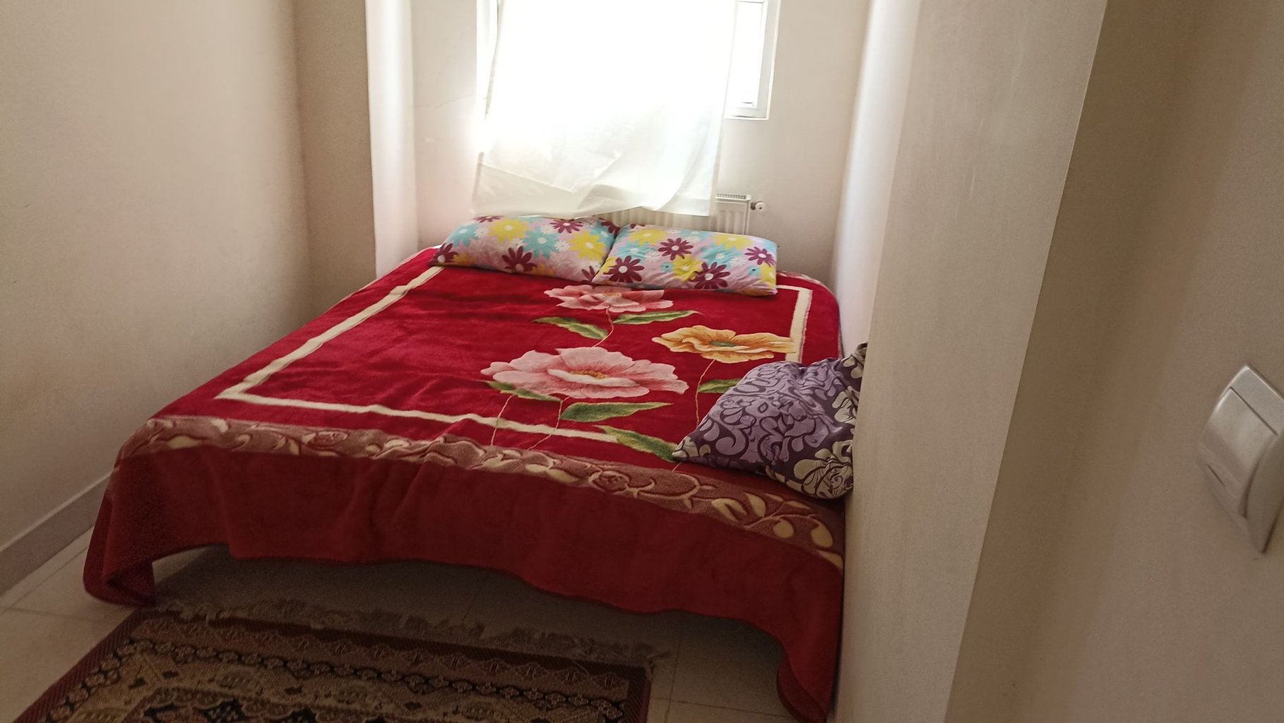 آپارتمان یک خوابه ساعدی