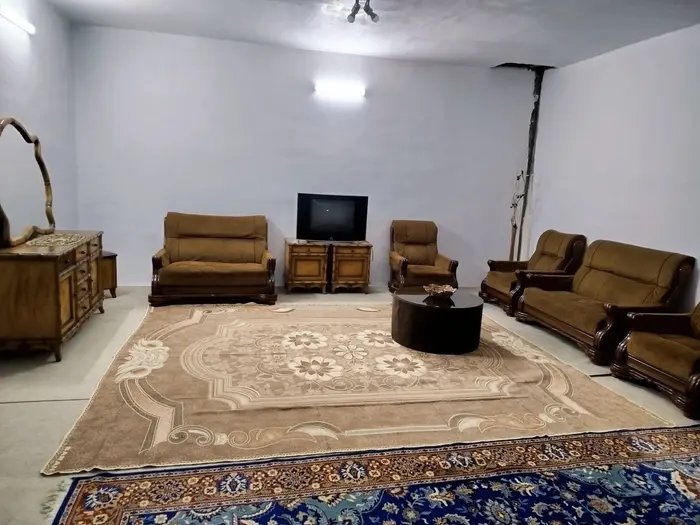 ویلا یک خوابه باغ پولادیی