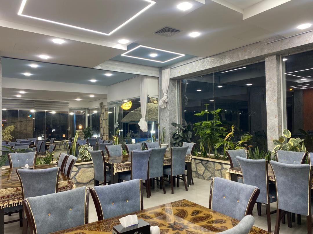 عمارت - واحد ۲۰۳آ