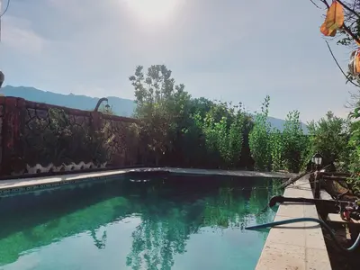 بومگردی مامان جون - واحد شاهنشین