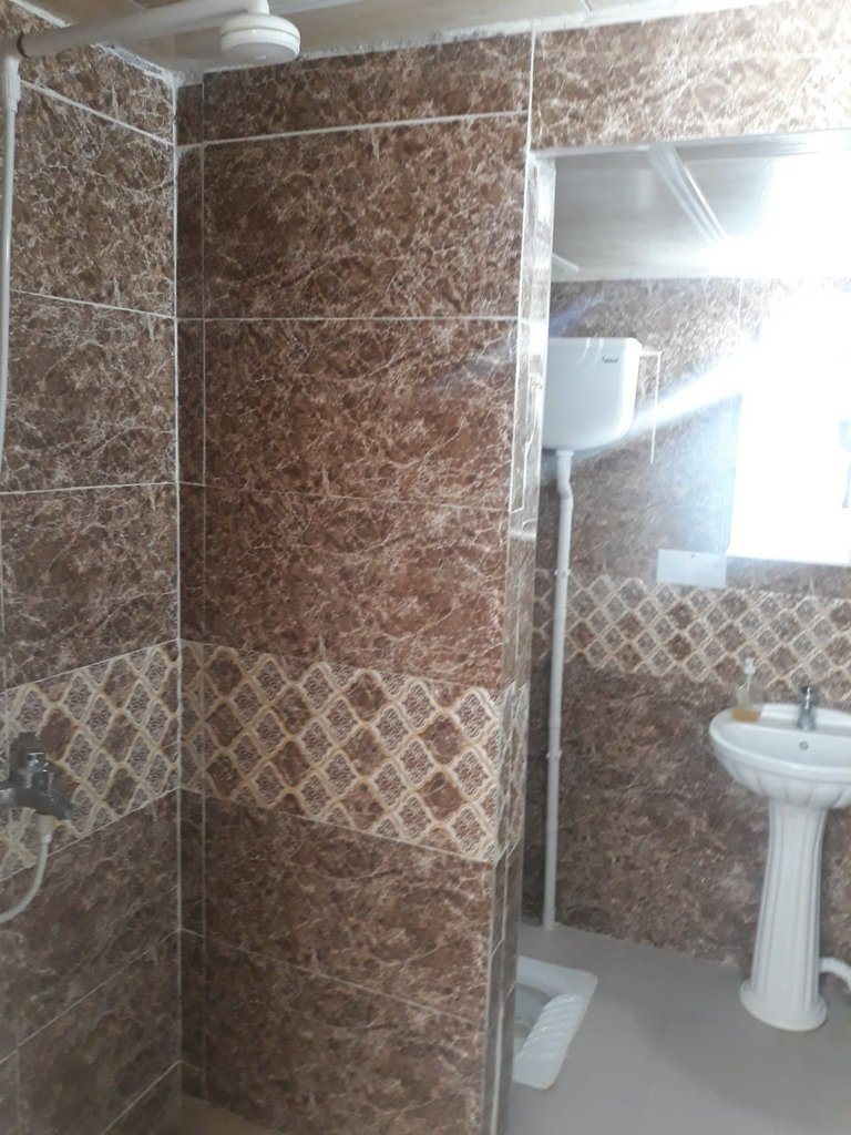 فلت مجلل واحد 9