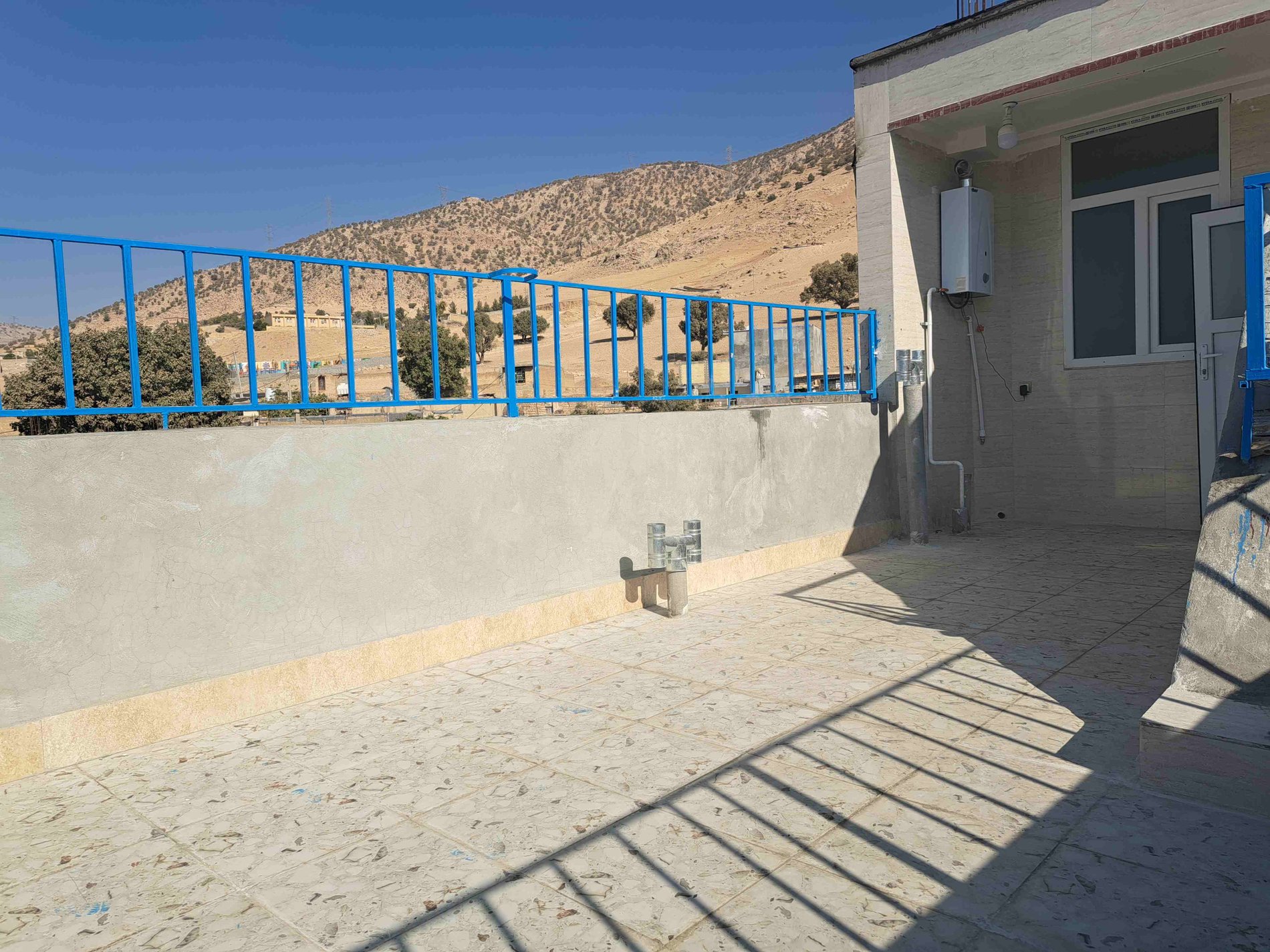 سوئیت یک خوابه نورا