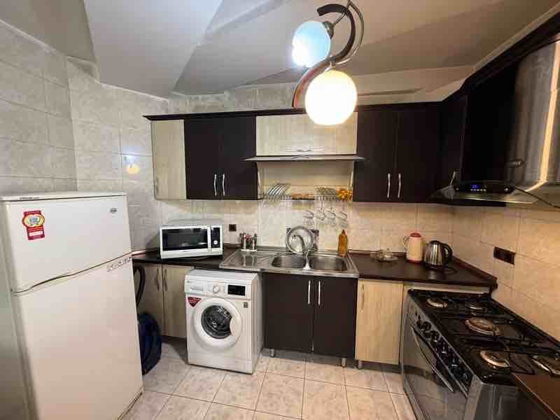 آپارتمان یک خوابه امید 8 - انتخاب عنوان تصویر