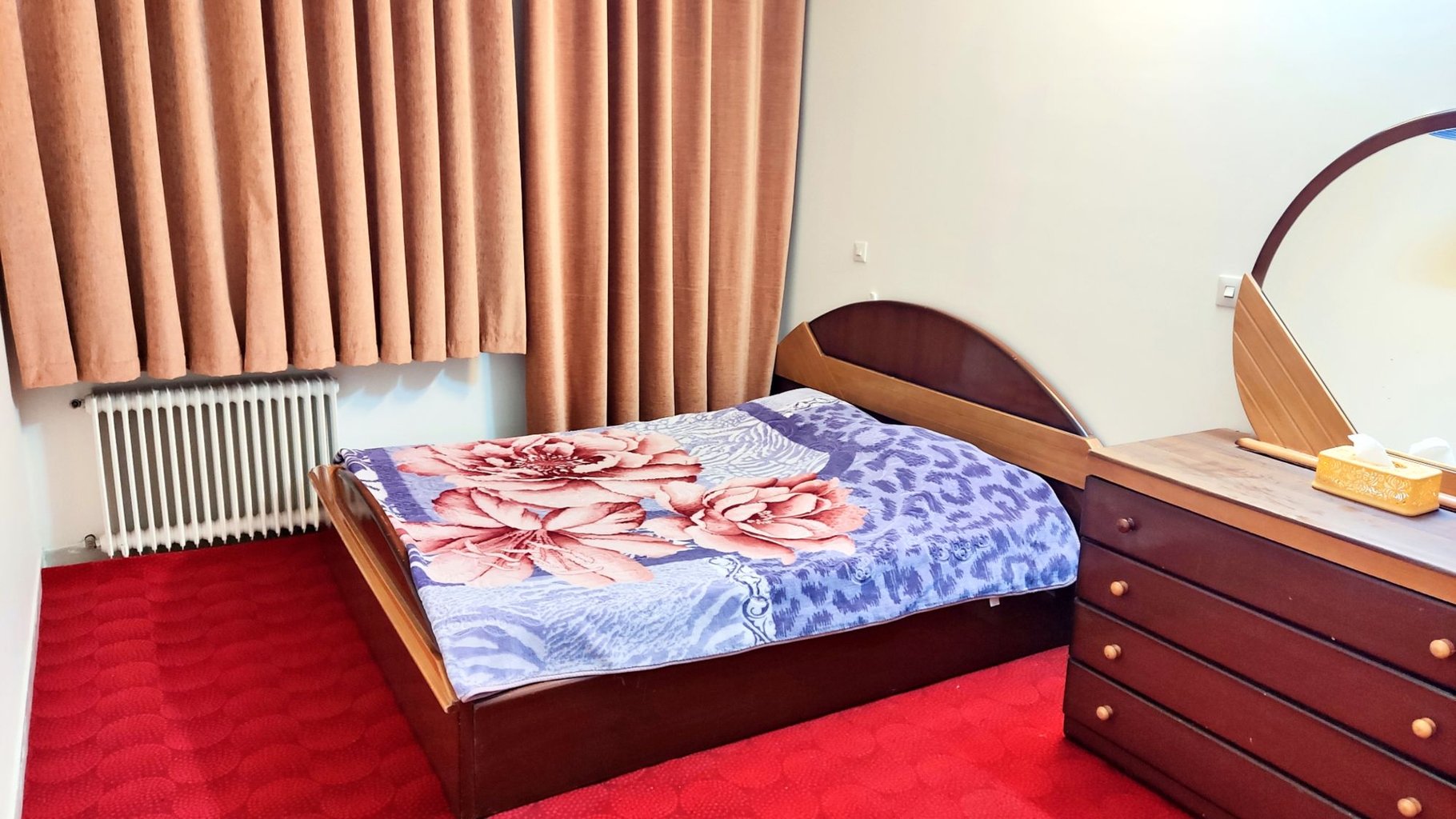 آپارتمان دوخوابه پدیده 8