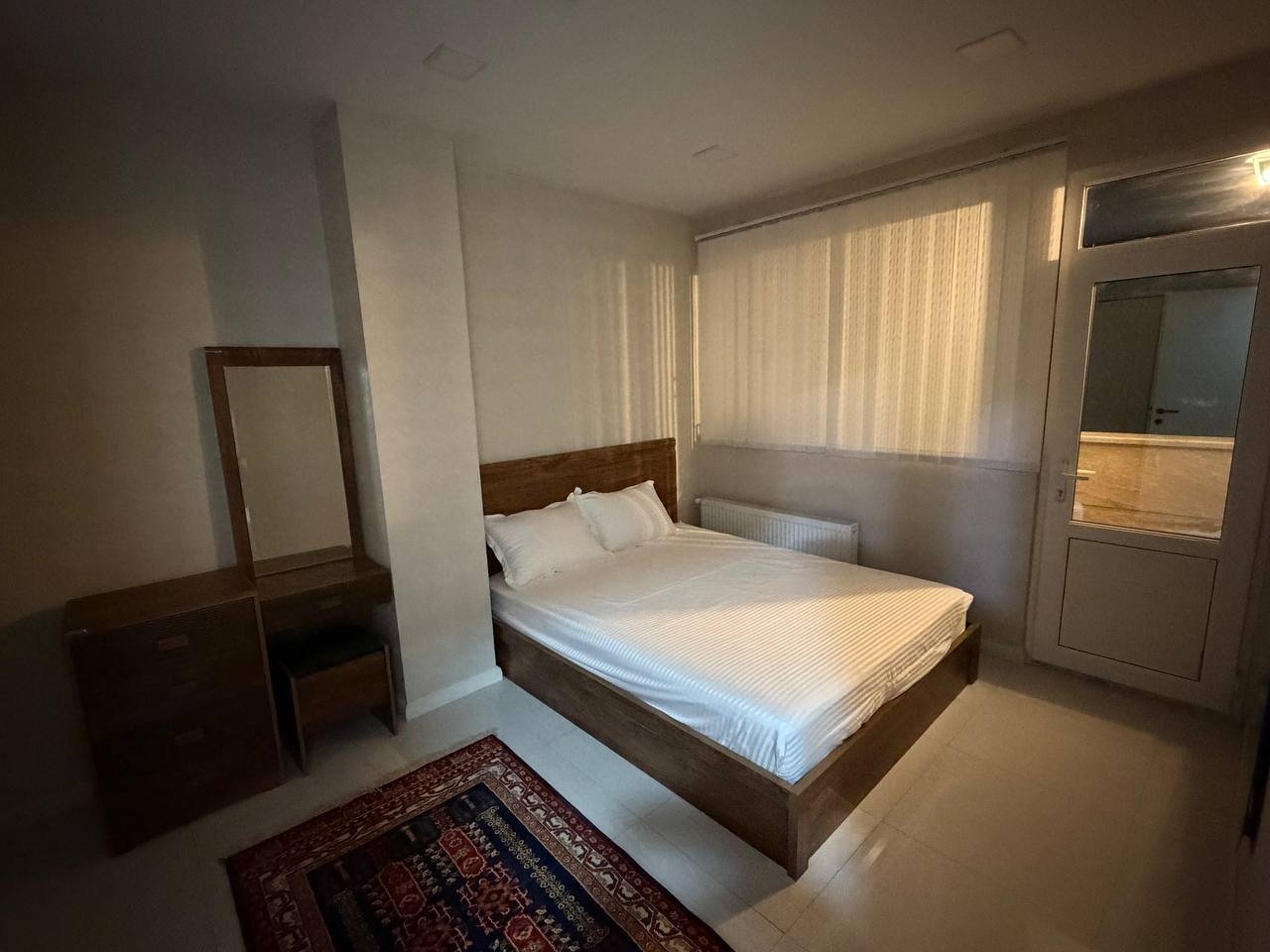 یک خوابه سرای نیک