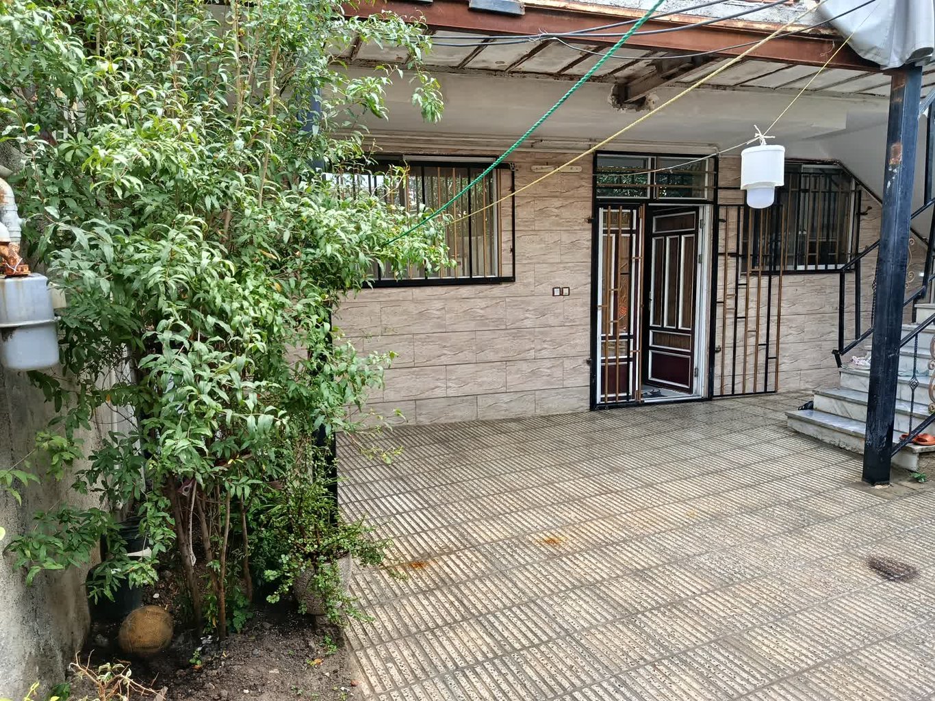 سوئیت دوخوابه دنج 1