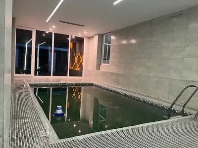 ویلا سه خوابه تریبلکس استخردار آبگرم زمان