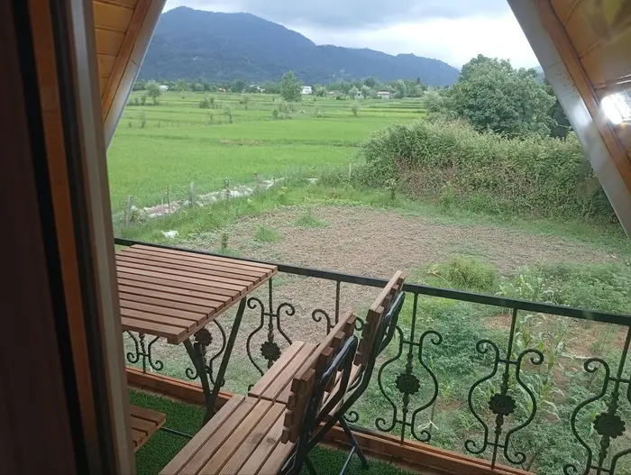 کلبه دوخوابه سوئیسی نور